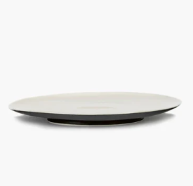 Тарелка мелкая 17см BLACK/OFF-WHITE - Ra